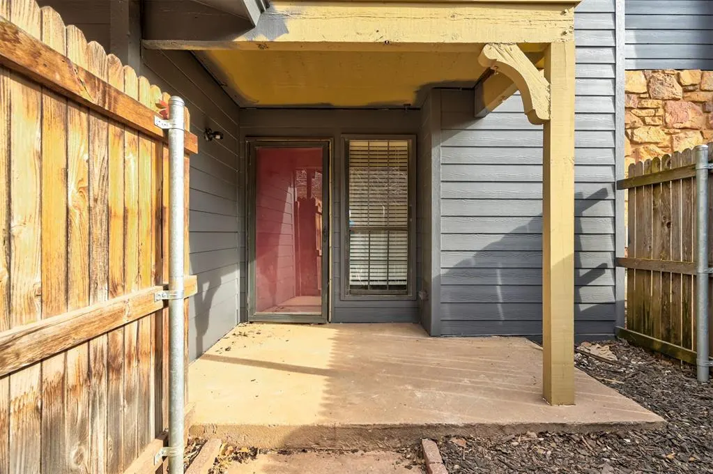 Front exterior — 14311 N Pennsylvania Avenue 8N, Oklahoma City, OK 73134