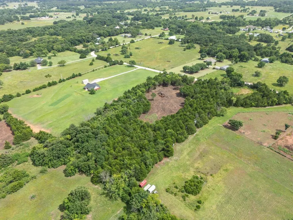 Photo 6 — 23 Redbud Lane, Shawnee, OK 74801