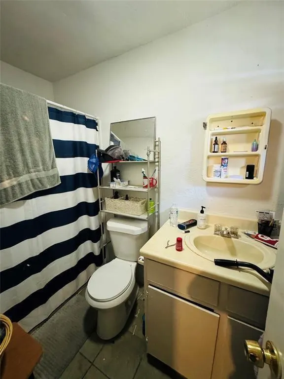 Photo 9 — 427 SE 17th Street, Oklahoma City, OK 73129