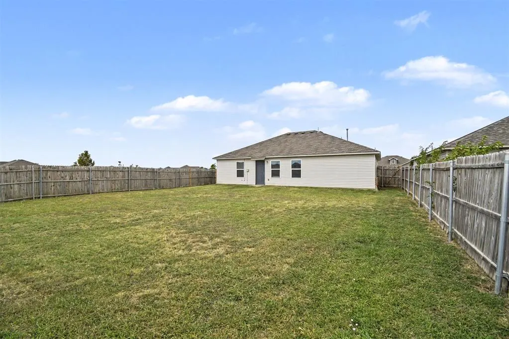 Photo 15 — 1733 Tumbleweed Way, El Reno, OK 73036