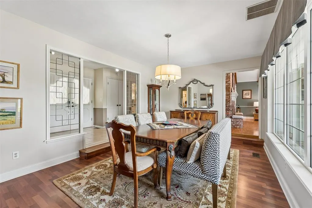 Photo 8 — 3304 Windsor Terrace, Oklahoma City, OK 73122