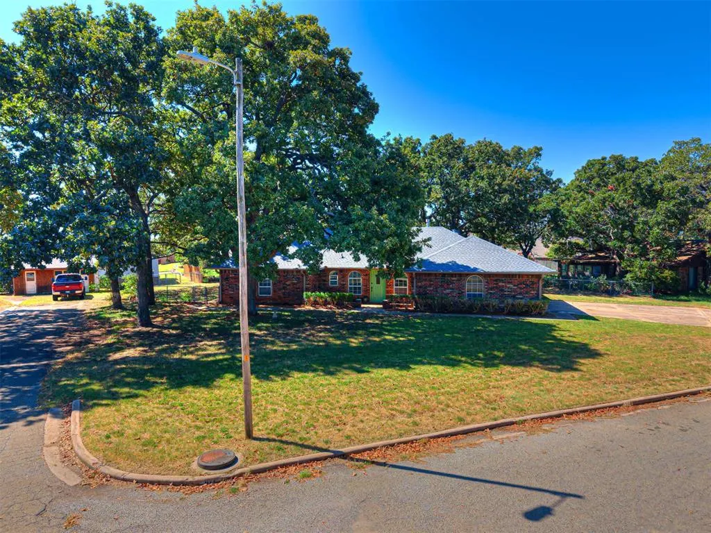 Photo 6 — 107 Clador Drive, Chandler, OK 74834