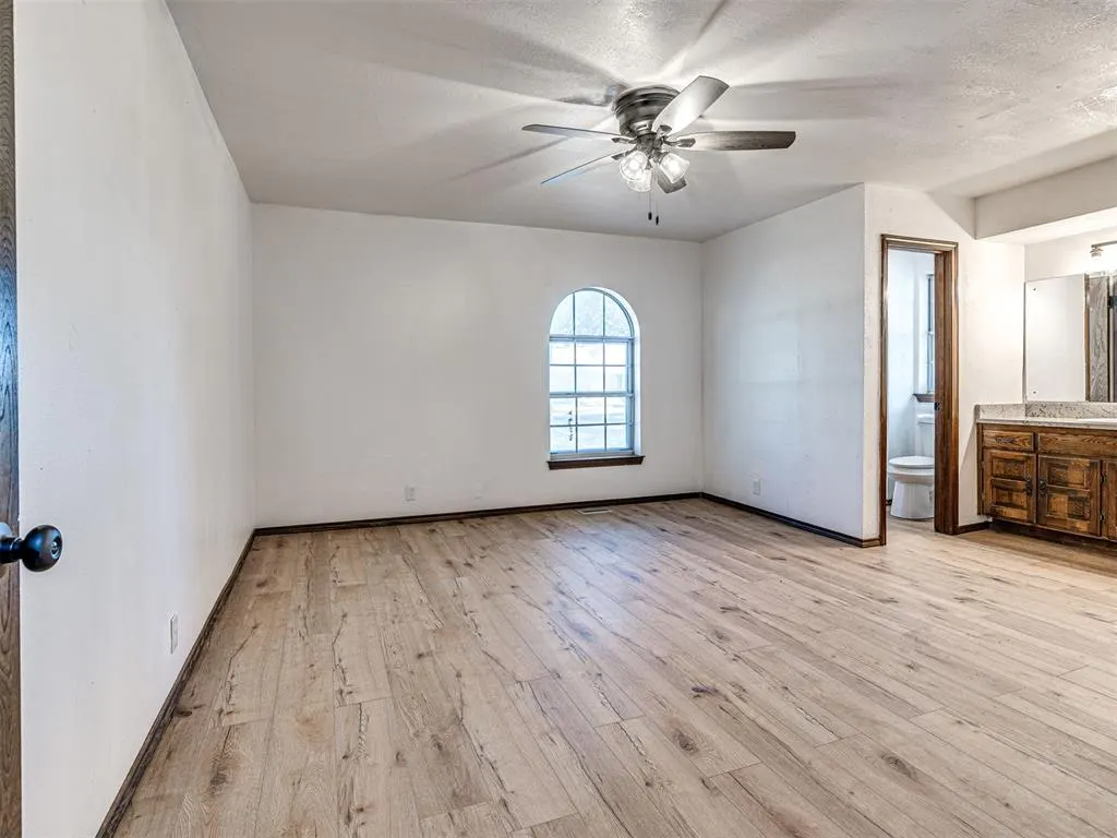 Photo 18 — 107 Clador Drive, Chandler, OK 74834