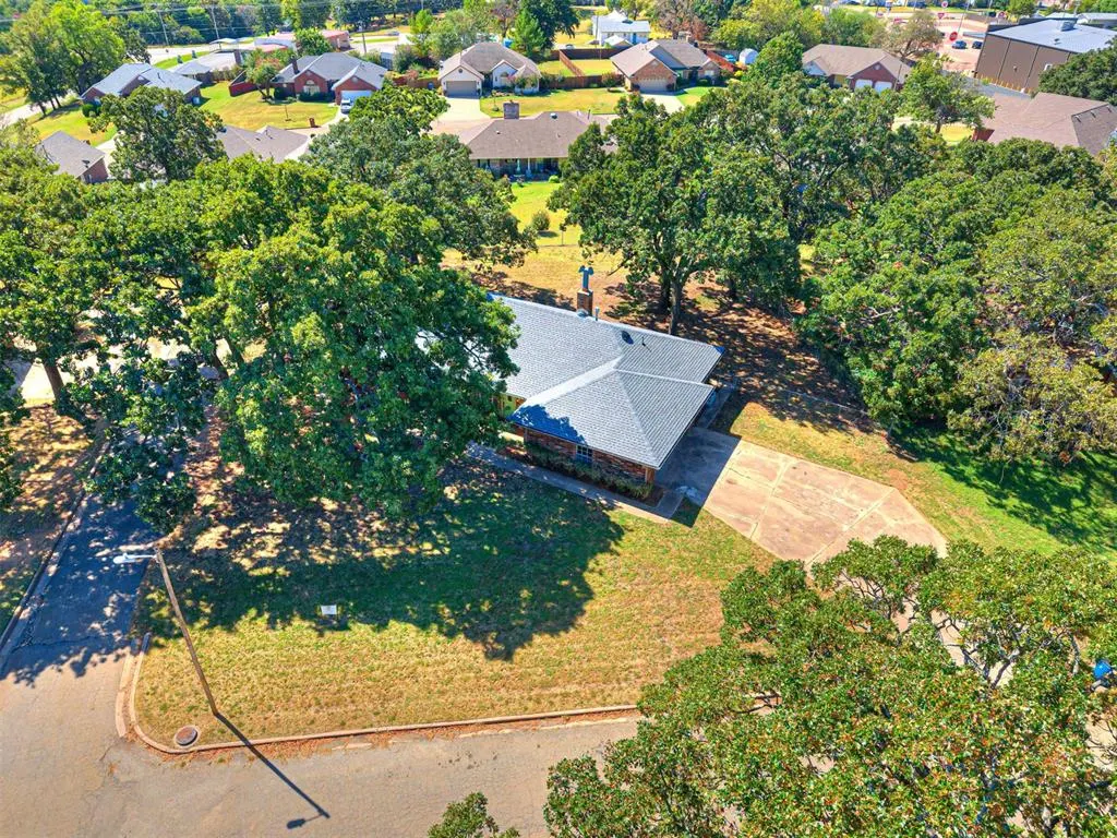 Photo 34 — 107 Clador Drive, Chandler, OK 74834