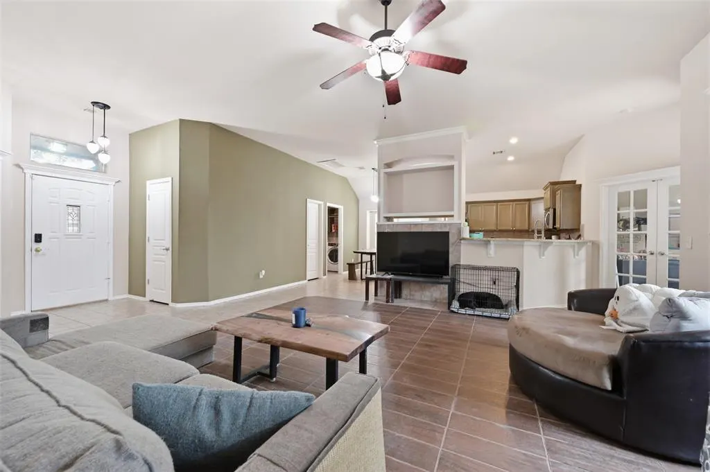 Photo 14 — 16616 La Paloma Lane, Edmond, OK 73012