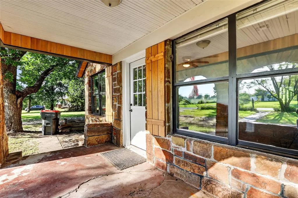 Photo 7 — 2122 N Dobbs, Harrah, OK 73045