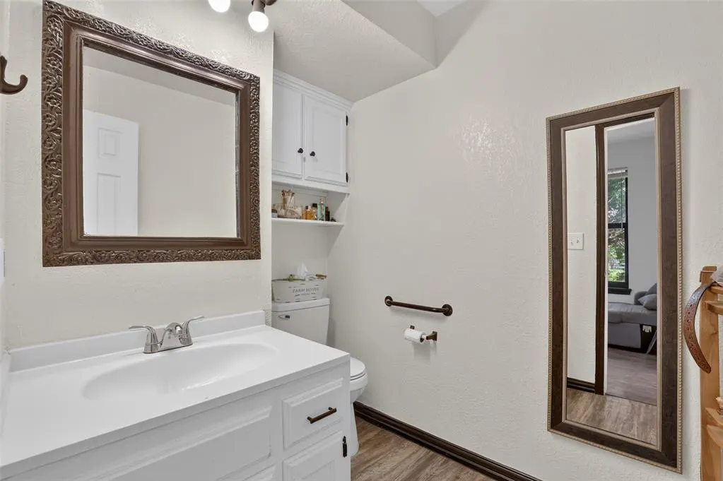 Photo 16 — 2122 N Dobbs, Harrah, OK 73045