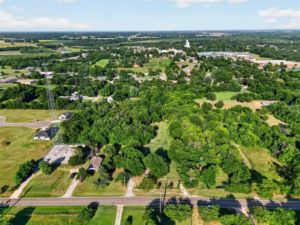 Photo 35 — 2122 N Dobbs, Harrah, OK 73045