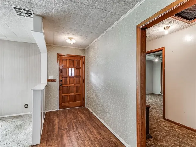 Photo 8 — 1100 S Reno Avenue, El Reno, OK 73036