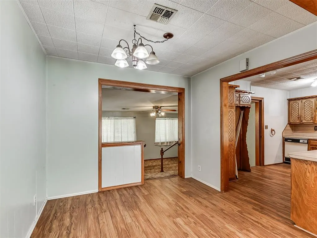 Photo 14 — 1100 S Reno Avenue, El Reno, OK 73036