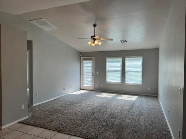 Photo 4 — 15516 Camellia Road, Oklahoma City, OK 73170