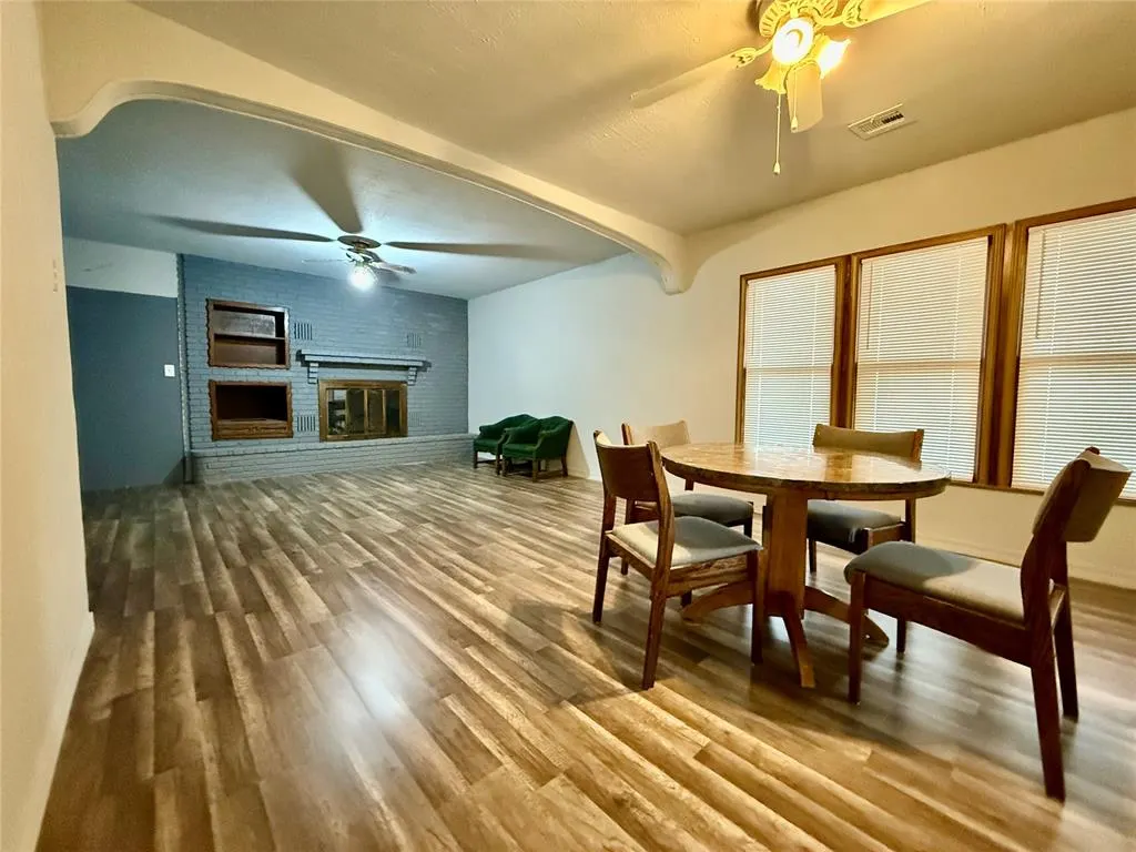 Photo 5 — 1013 W 3rd Street, Elk City, OK 73644