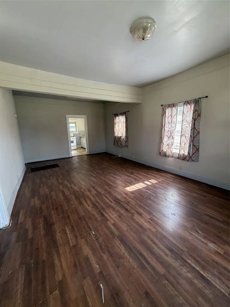 Photo 12 — 520 W Tom Stafford Street, Weatherford, OK 73096