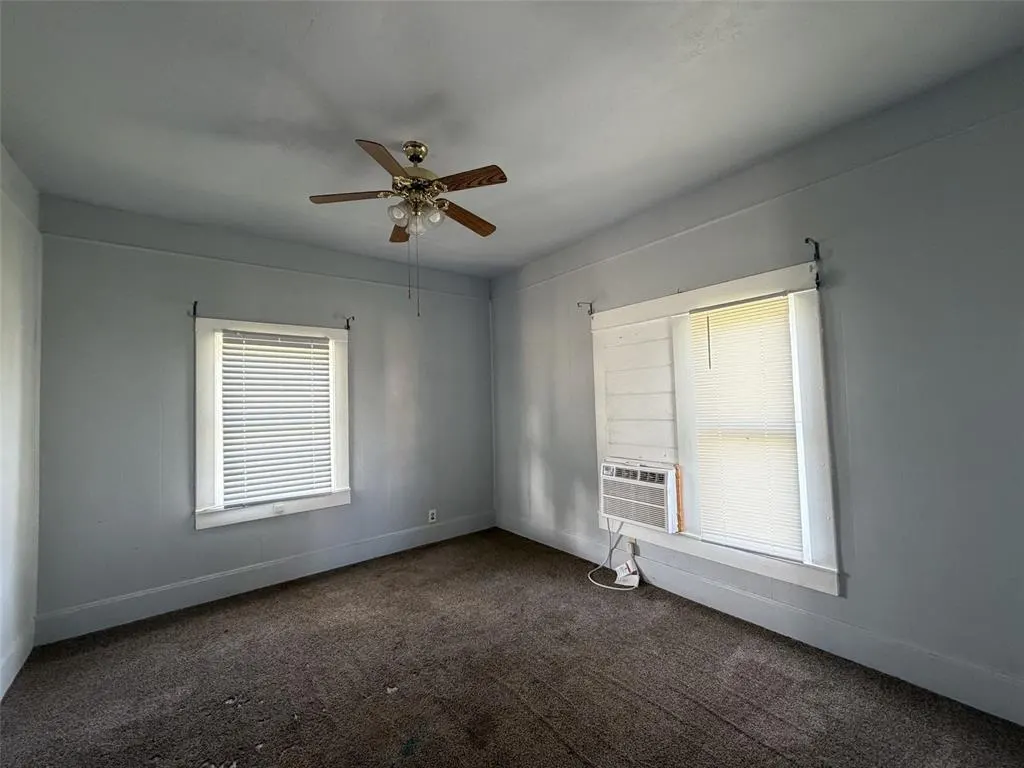 Photo 15 — 520 W Tom Stafford Street, Weatherford, OK 73096