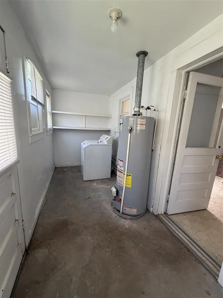 Photo 19 — 520 W Tom Stafford Street, Weatherford, OK 73096