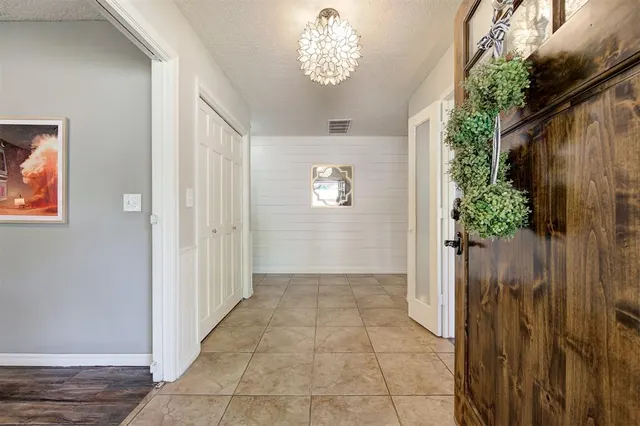 Photo 6 — 1301 Brookhaven Boulevard, Norman, OK 73072