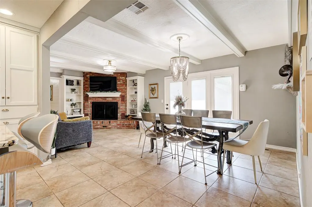 Photo 11 — 1301 Brookhaven Boulevard, Norman, OK 73072