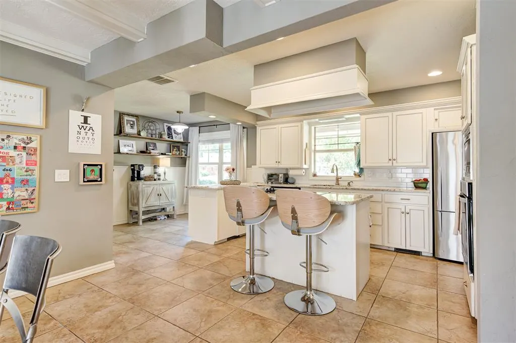 Photo 12 — 1301 Brookhaven Boulevard, Norman, OK 73072