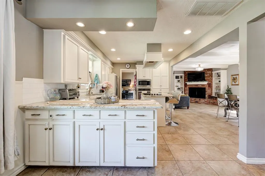 Photo 18 — 1301 Brookhaven Boulevard, Norman, OK 73072