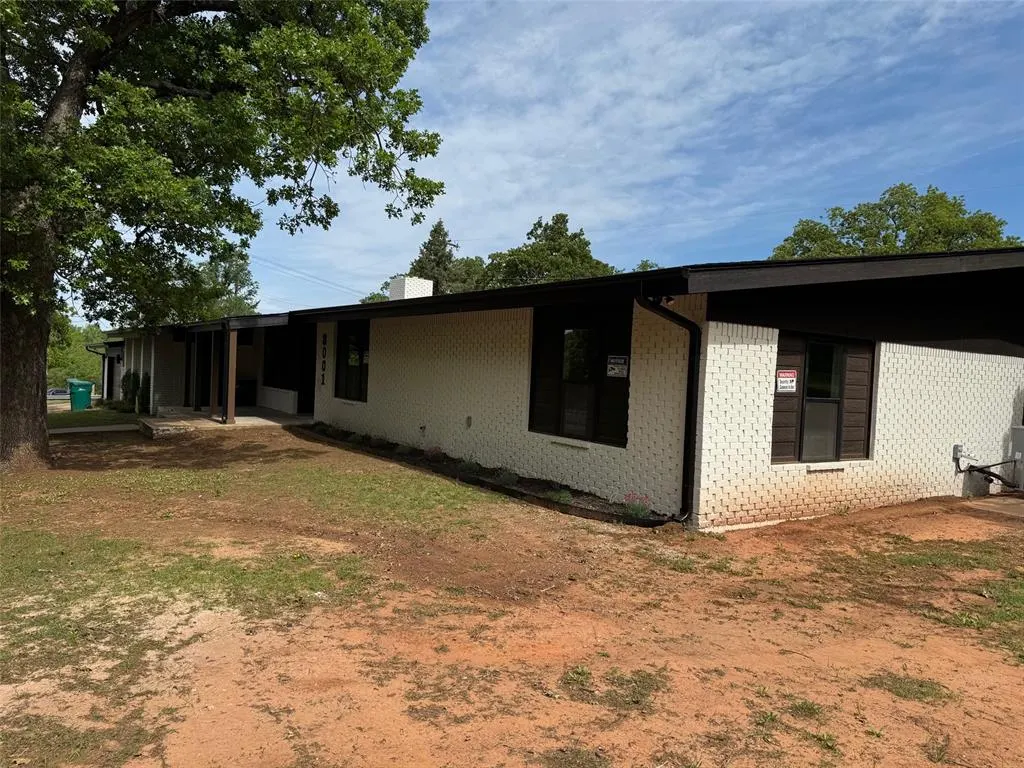 Photo 4 — 3001 Norcrest Drive, Oklahoma City, OK 73121