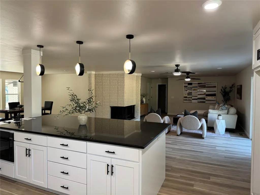 Photo 10 — 3001 Norcrest Drive, Oklahoma City, OK 73121