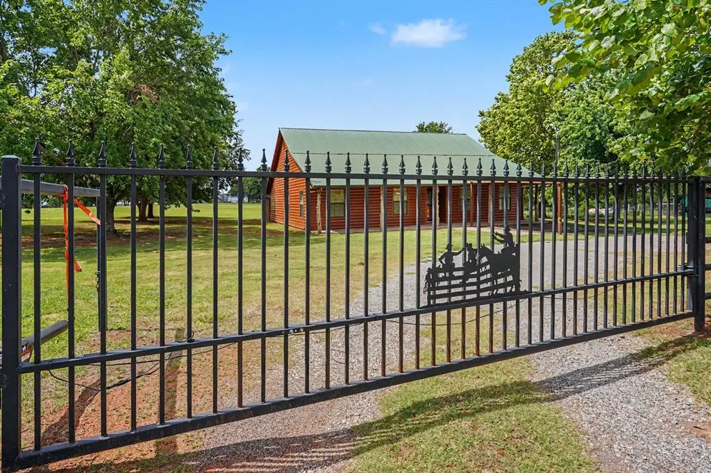 Photo 3 — 10970 220th Street, Blanchard, OK 73010