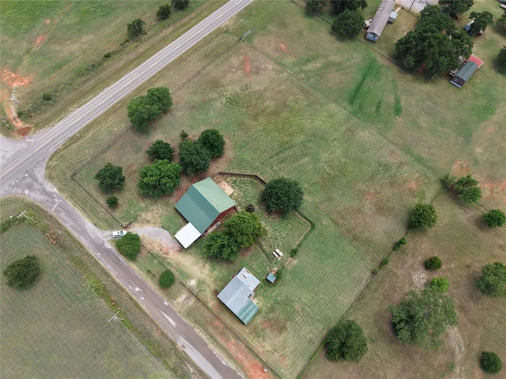 Photo 10 — 10970 220th Street, Blanchard, OK 73010