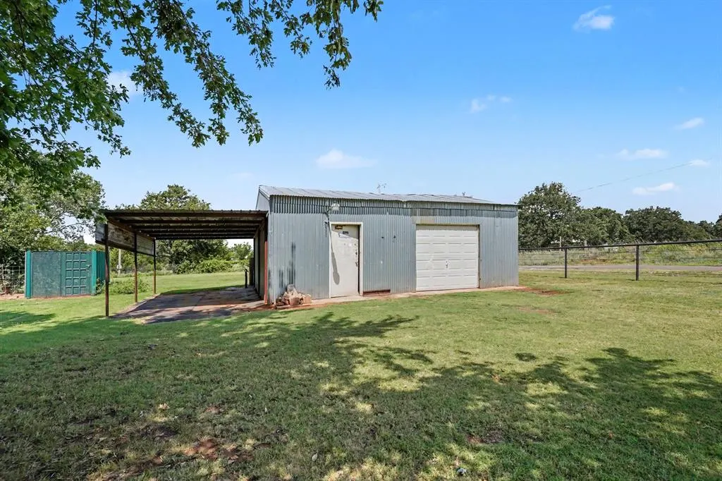 Photo 12 — 10970 220th Street, Blanchard, OK 73010