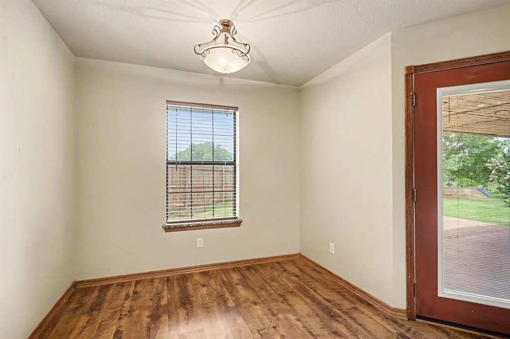 Photo 17 — 10970 220th Street, Blanchard, OK 73010