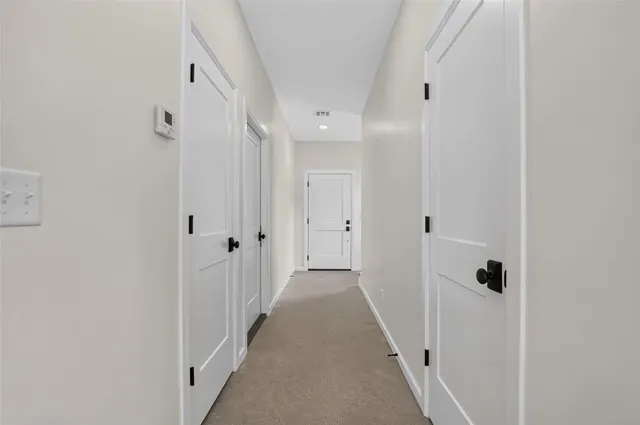Photo 5 — 8756 Patriot Drive, Midwest City, OK 73110