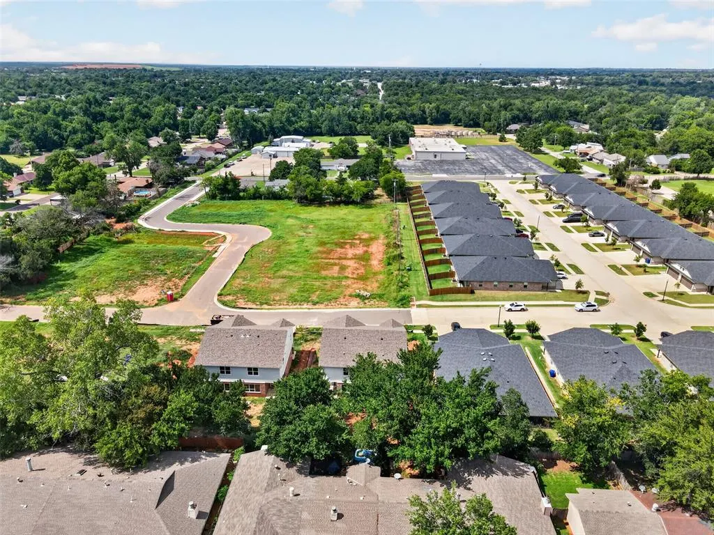 Photo 44 — 8756 Patriot Drive, Midwest City, OK 73110