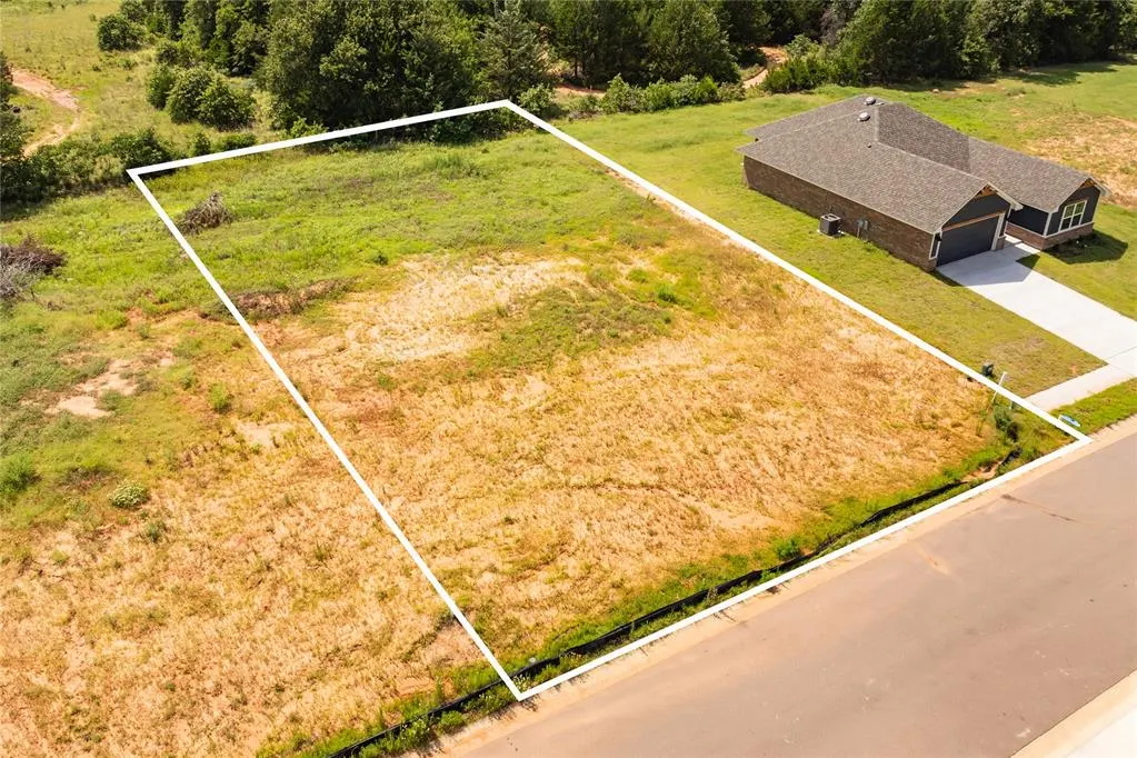 Front exterior — 4664 Lincoln Landing, Harrah, OK 73045