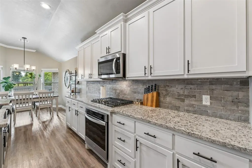 Photo 16 — 1708 W Zachary Way, Mustang, OK 73064