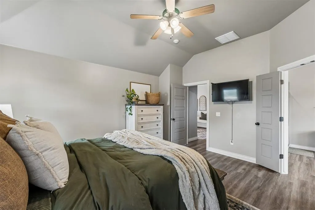 Photo 24 — 1708 W Zachary Way, Mustang, OK 73064