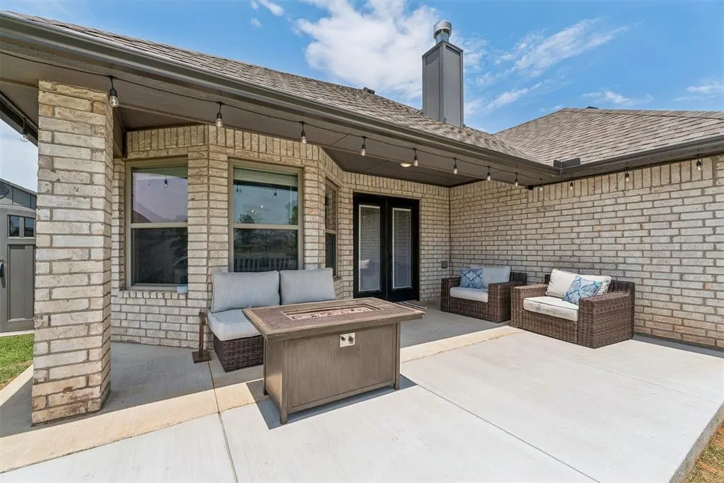 Photo 43 — 1708 W Zachary Way, Mustang, OK 73064