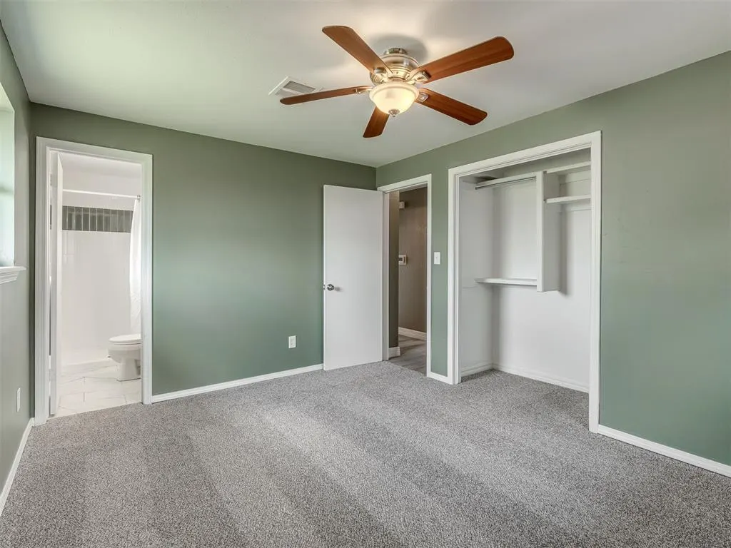 Photo 16 — 128 SW 6th Street, Moore, OK 73160