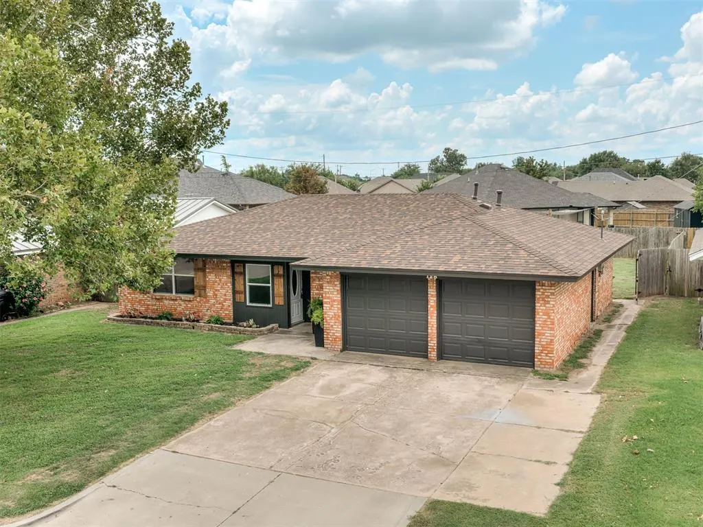Photo 32 — 128 SW 6th Street, Moore, OK 73160