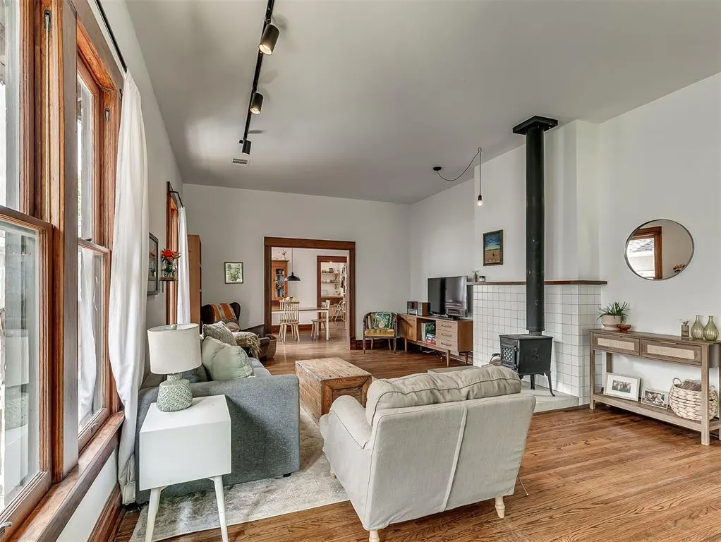 Photo 11 — 428 Chautauqua Avenue, Norman, OK 73069