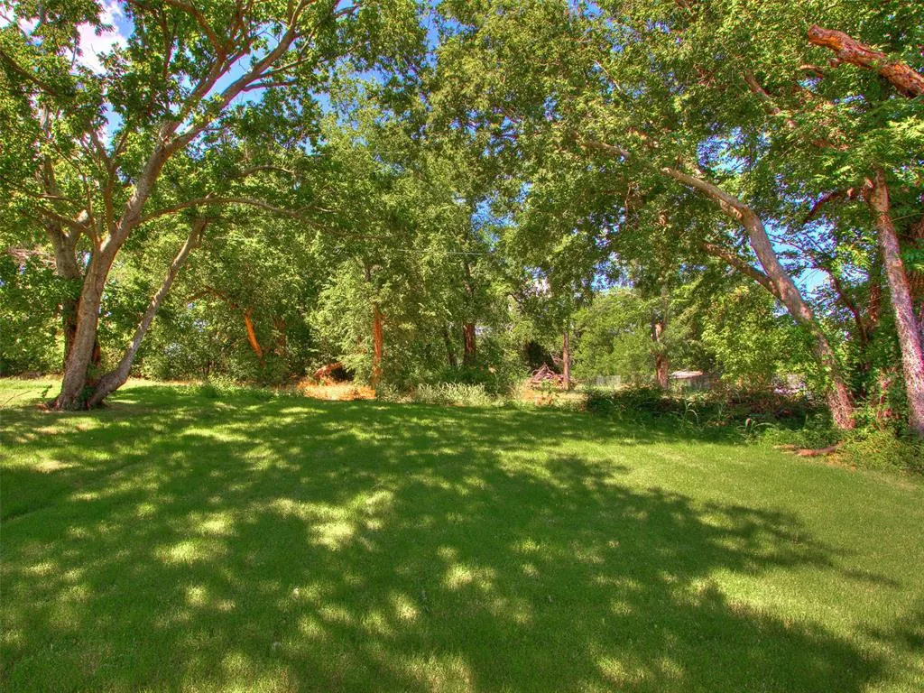 Photo 2 — 113 W 4th Street, Arcadia, OK 73007