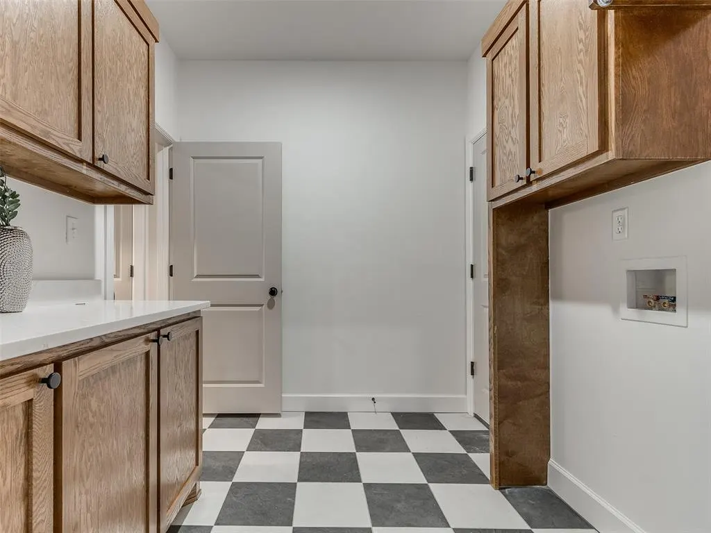 Photo 25 — 113 W 4th Street, Arcadia, OK 73007