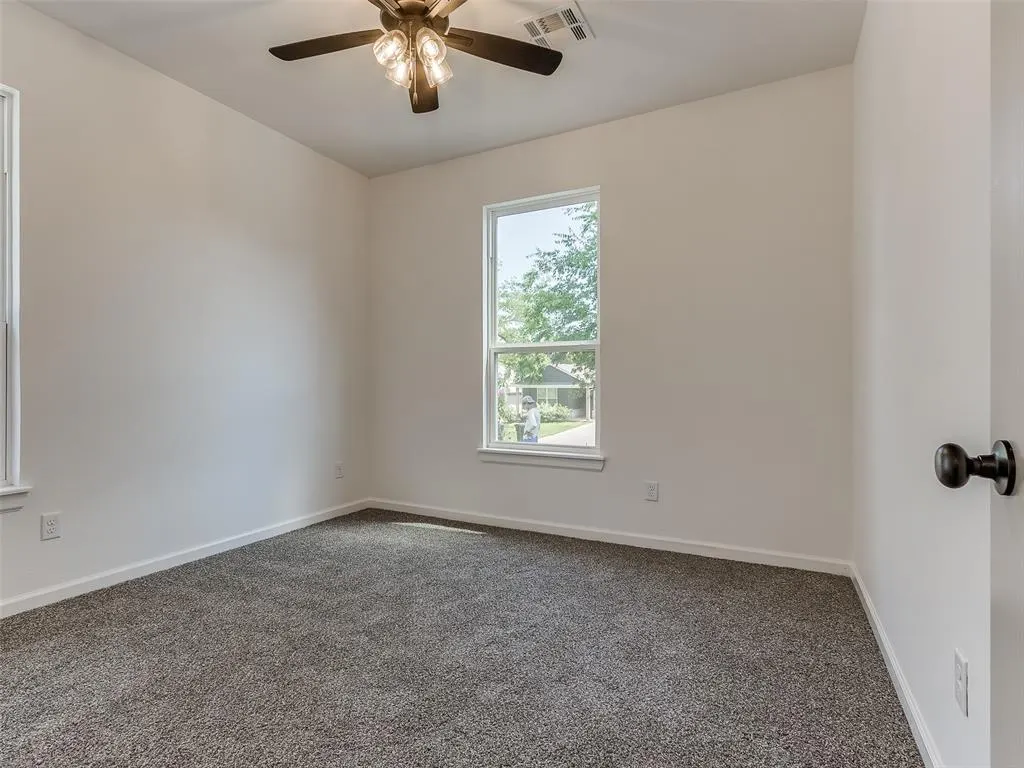 Photo 27 — 113 W 4th Street, Arcadia, OK 73007