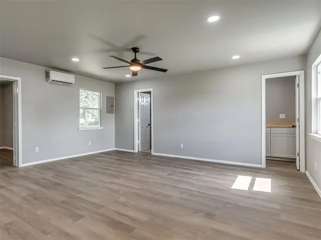 Photo 8 — 1402 W Veterans Memorial Highway, Blanchard, OK 73010