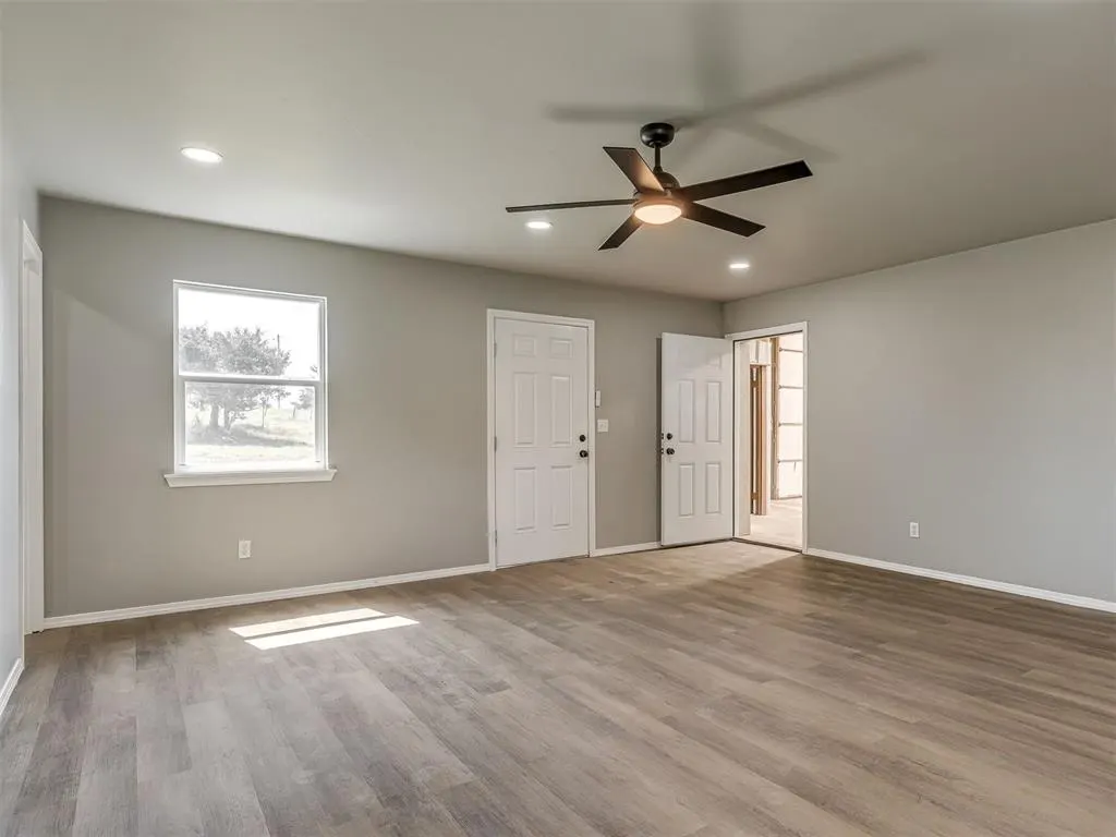 Photo 13 — 1402 W Veterans Memorial Highway, Blanchard, OK 73010