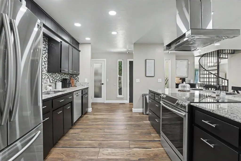 Photo 20 — 7901 W Lakeshore Drive, Oklahoma City, OK 73132
