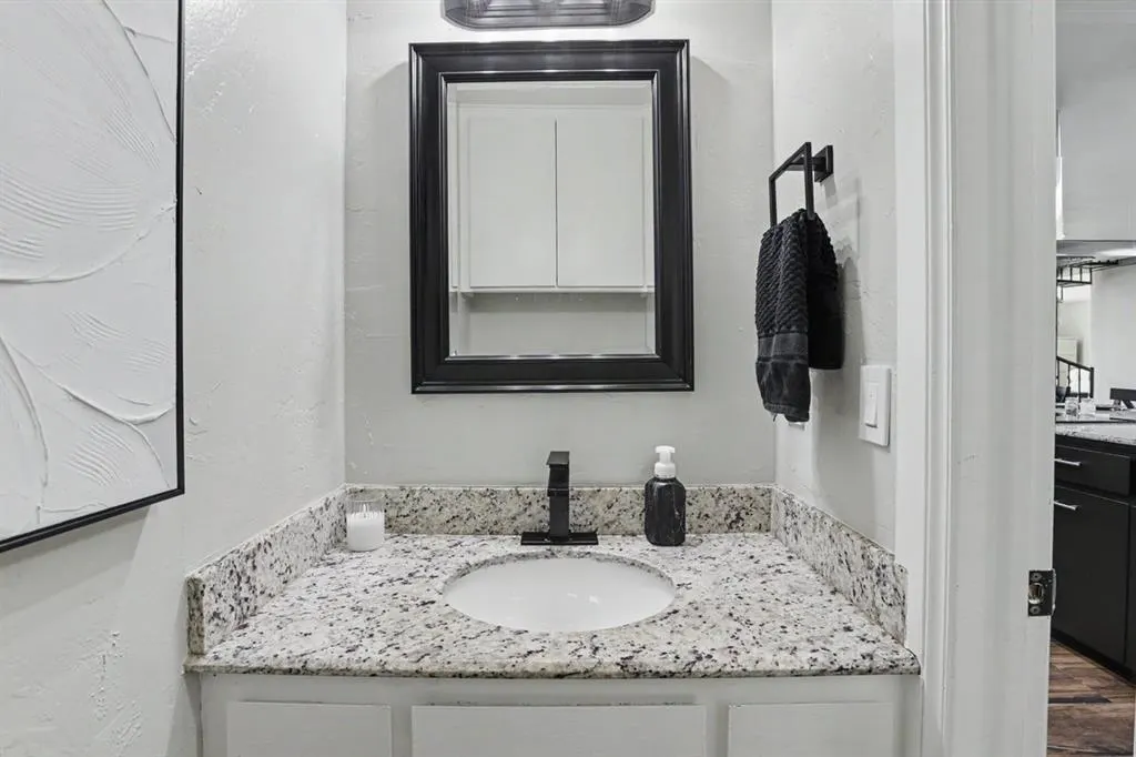 Photo 35 — 7901 W Lakeshore Drive, Oklahoma City, OK 73132
