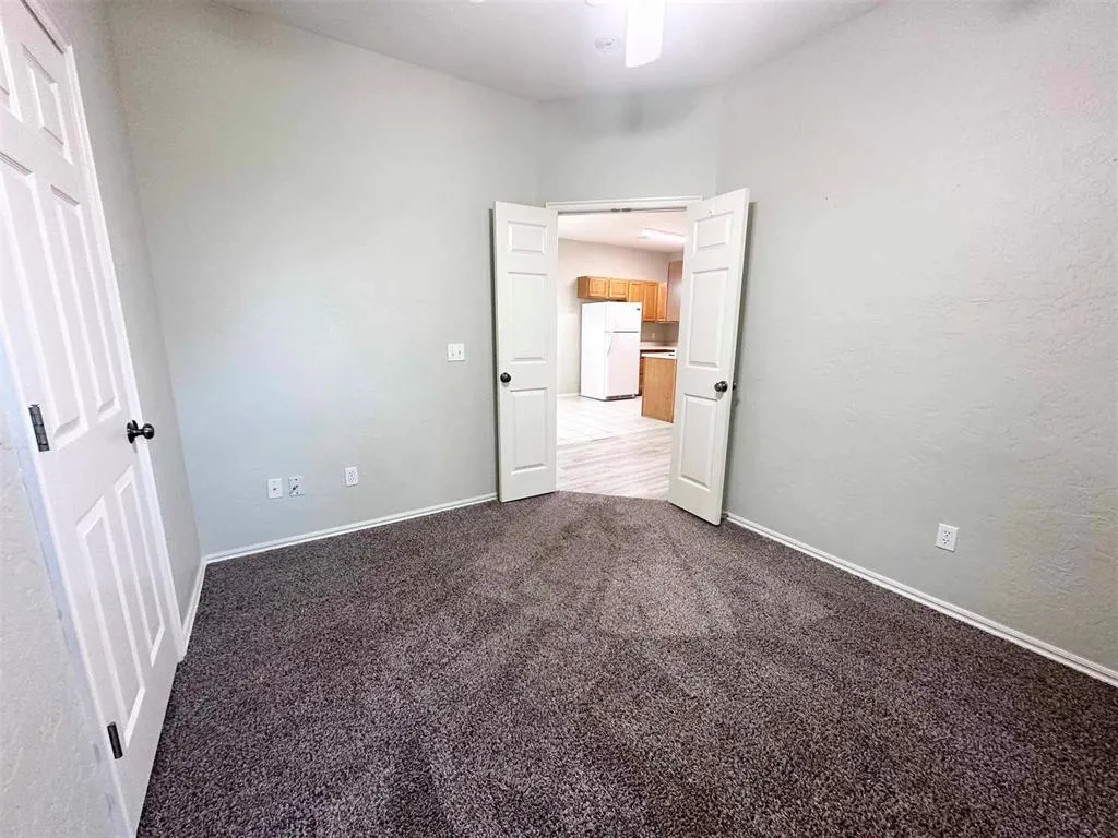 Photo 8 — 10000 Shadowview Drive A, Oklahoma City, OK 73159