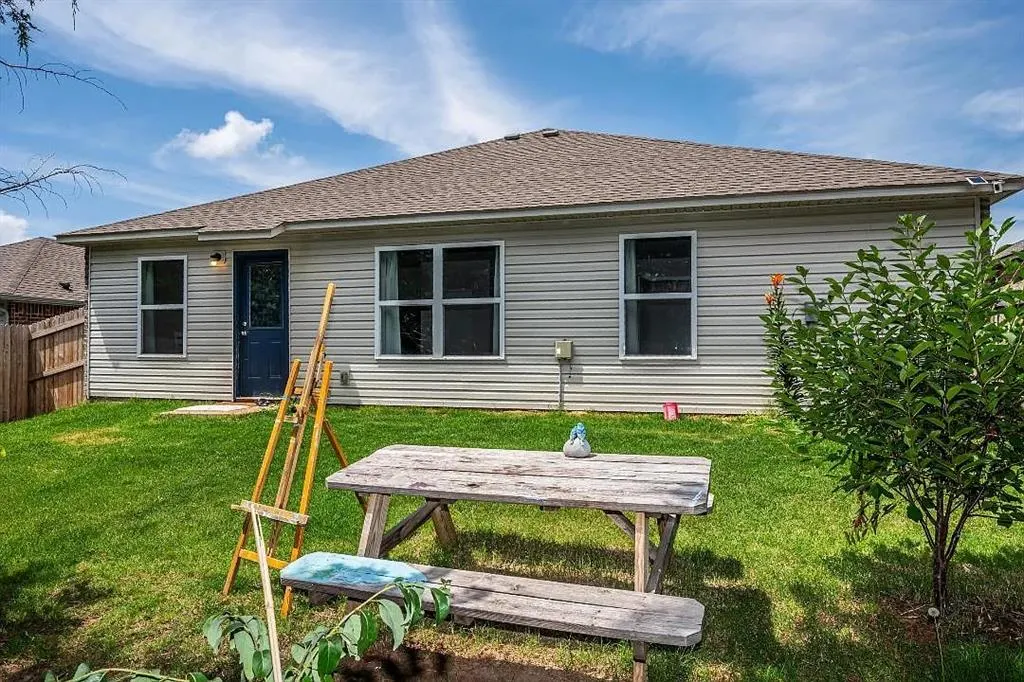 Photo 23 — 1332 Dustin Drive, Edmond, OK 73003
