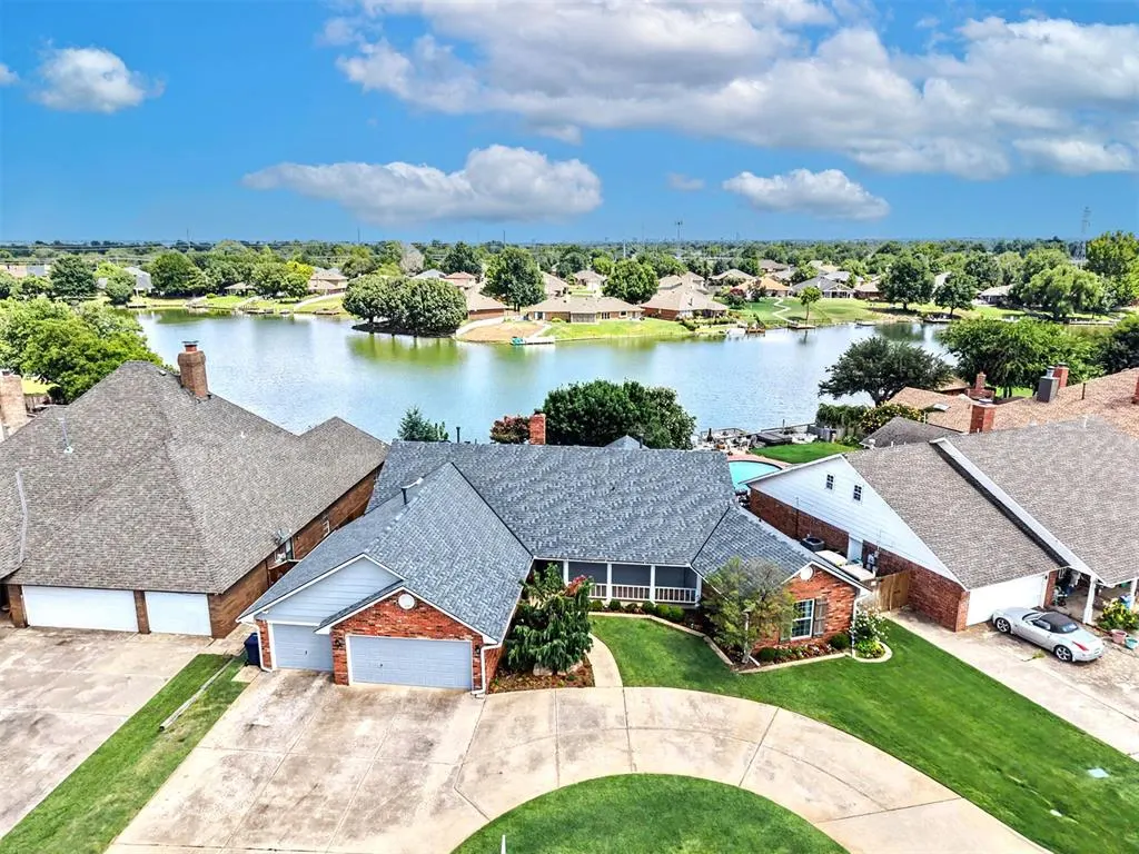 Front exterior — 10408 Mantle Drive, Oklahoma City, OK 73162