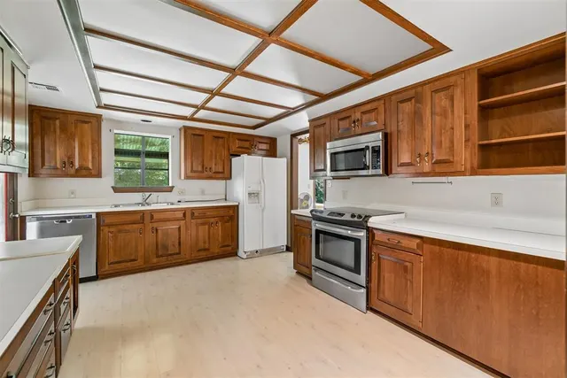 Photo 4 — 1115 W Brooks Street, Norman, OK 73069