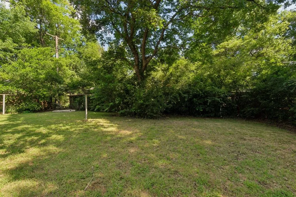 Photo 24 — 1115 W Brooks Street, Norman, OK 73069